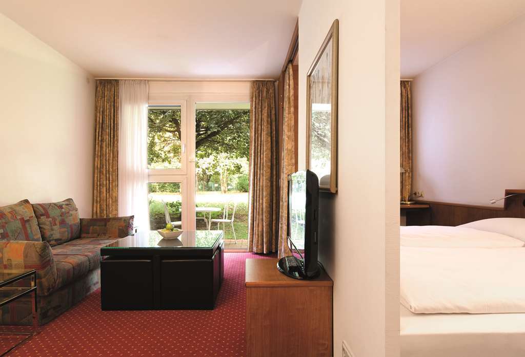 Derag Livinghotel Appartements Johann Wolfgang Frankfurt am Main Quarto foto