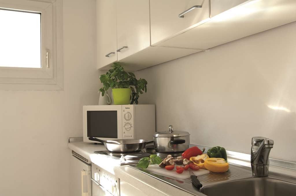Derag Livinghotel Appartements Johann Wolfgang Frankfurt am Main Quarto foto